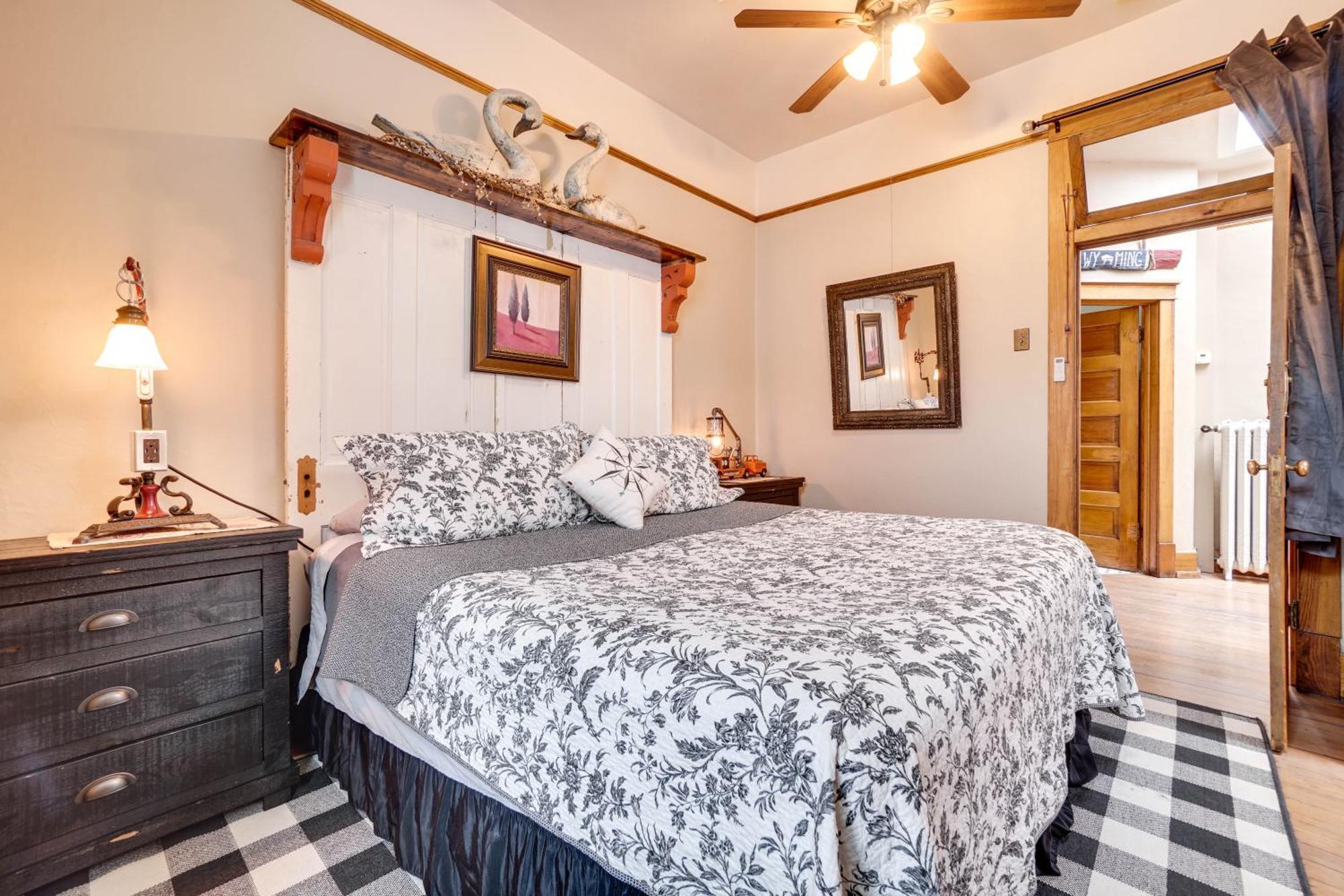 Vintage Downtown Laramie Apartment With Deck! Exterior foto